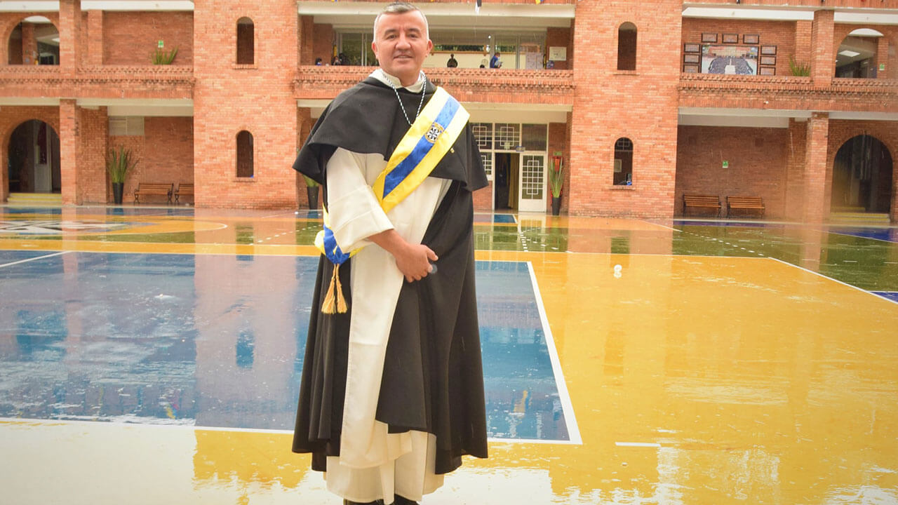 Posesión Rector, Vicerrector - Colegio Santo Tomas De Aquino