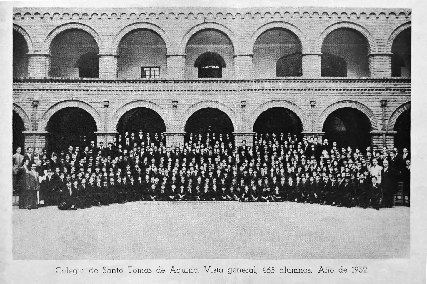 Instalaciones del Colegio Bilingüe Santo Tomás de Aquino