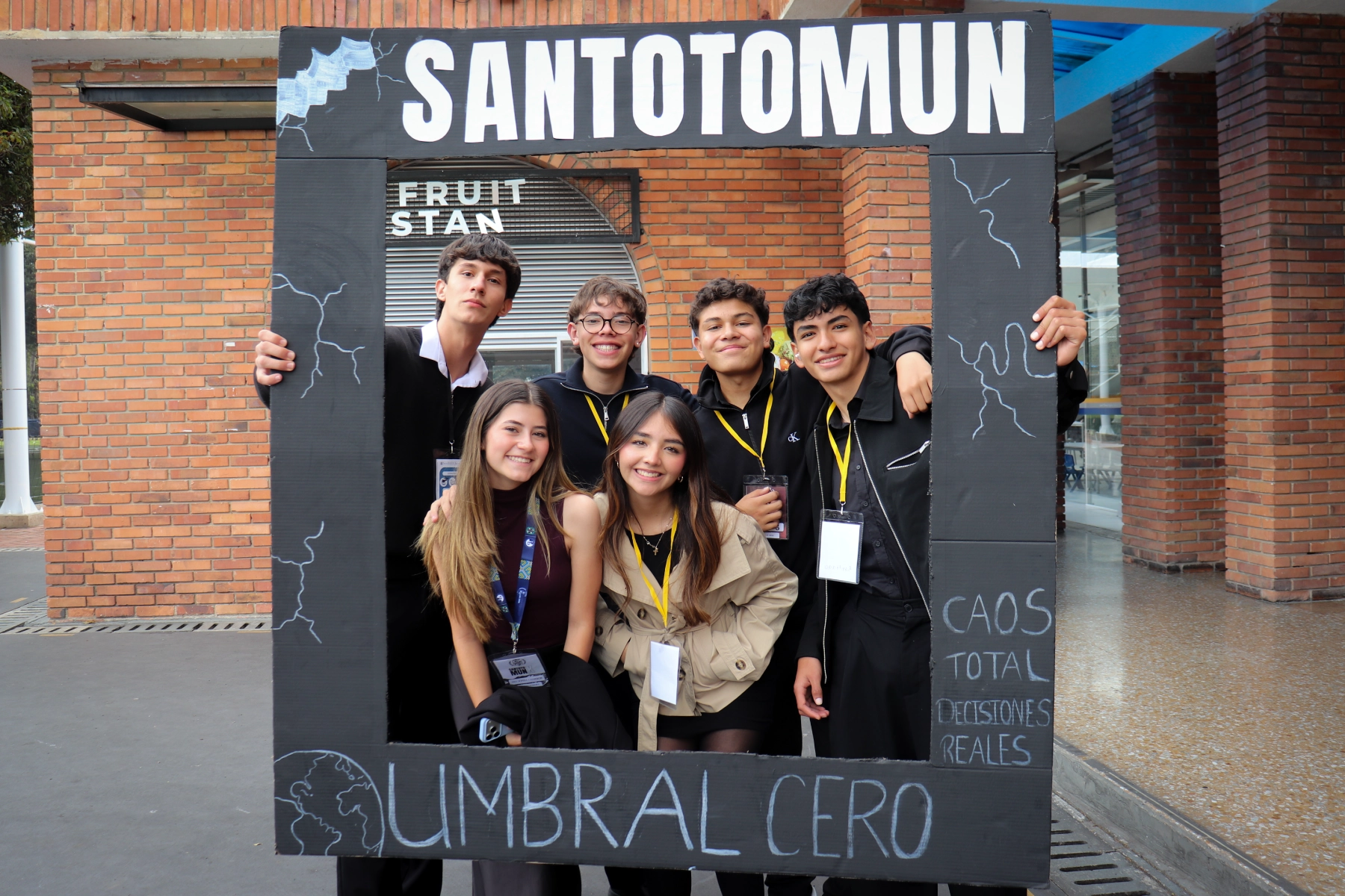 Participantes de la décima edición de SANTOTOMUN, 2026