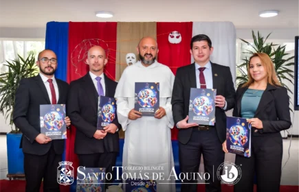 Revista Lanzamiento Revista Lanzamiento